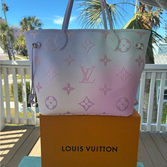 Louis Vuitton NeverFull Monogram Spring In The City Sunrise Pastel - Picture 2 of 11